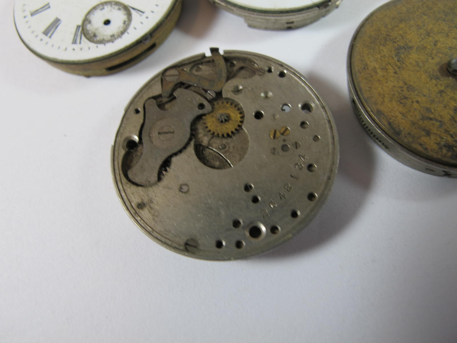 HAMPDEN 4/0 SIZE MOLLY STARK WATCH MOVEEMNTS 5 PIECES WITH NICKEL