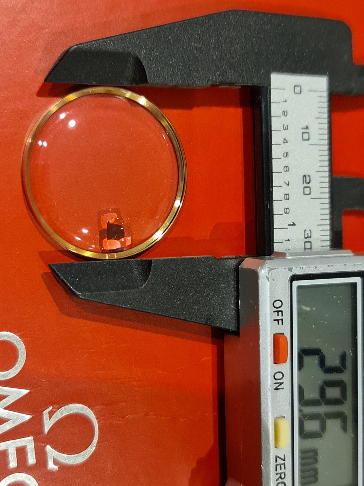 Watch Crystal Plexi Glass For OMEGA SEAMASTER DATE Gold tensioner ring 29.6 mm