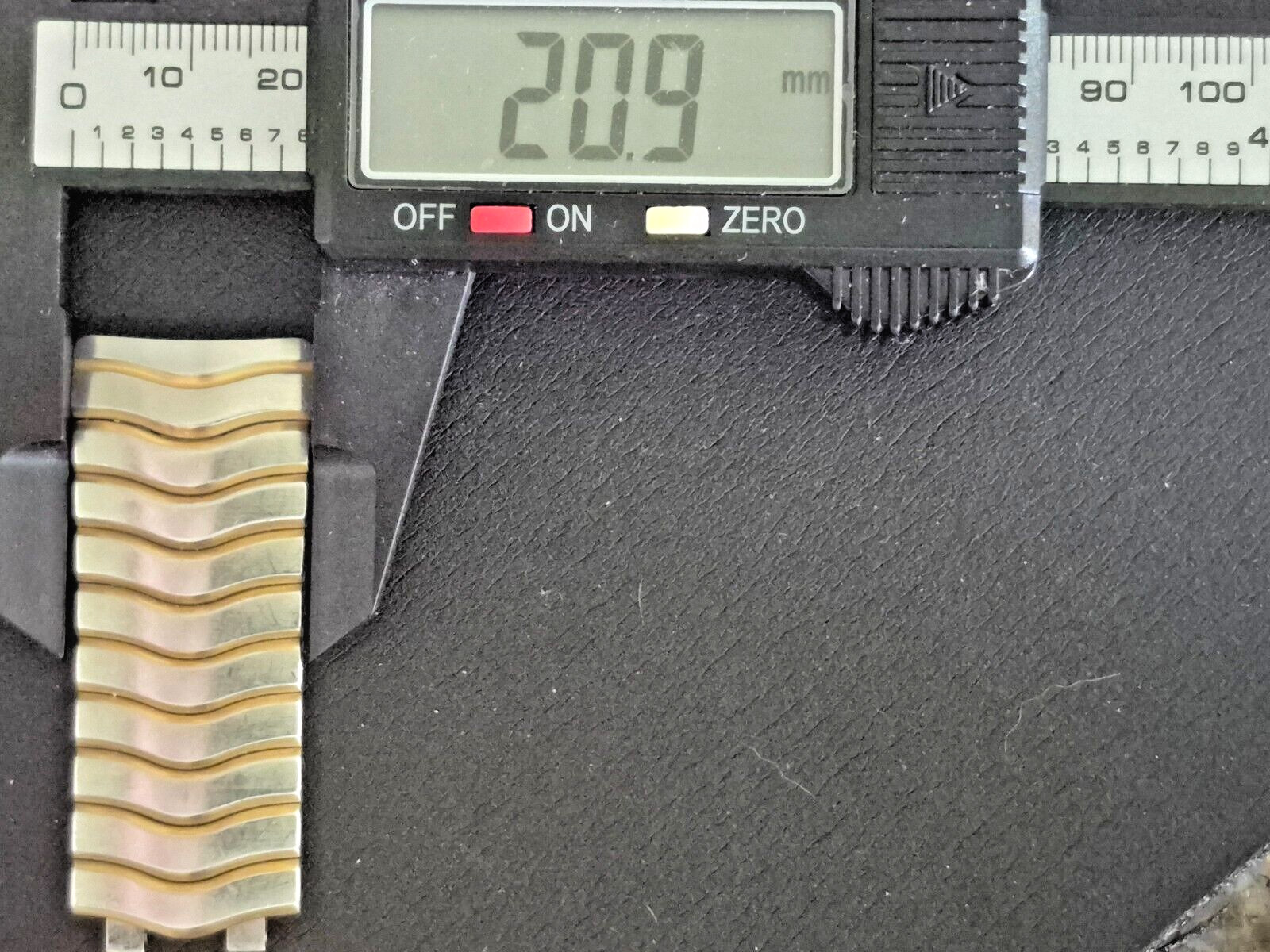 EBEL End piece and Segment 19.4mm to 20.9mm Fits 21mm Lug diam case Classic Wave