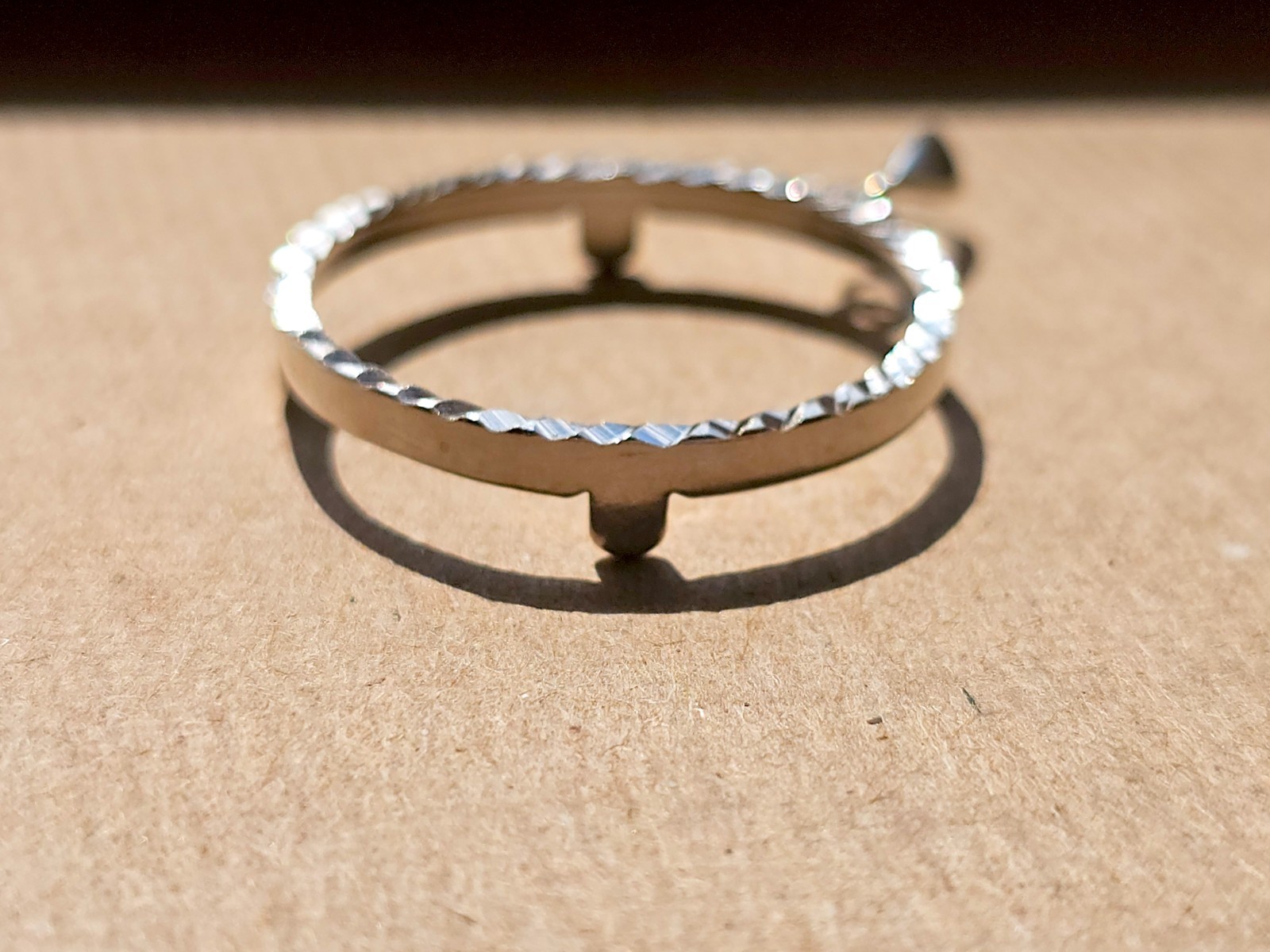 925 Sterling Silver Prong Back Diamond Cut Bezel for 26mm Coins