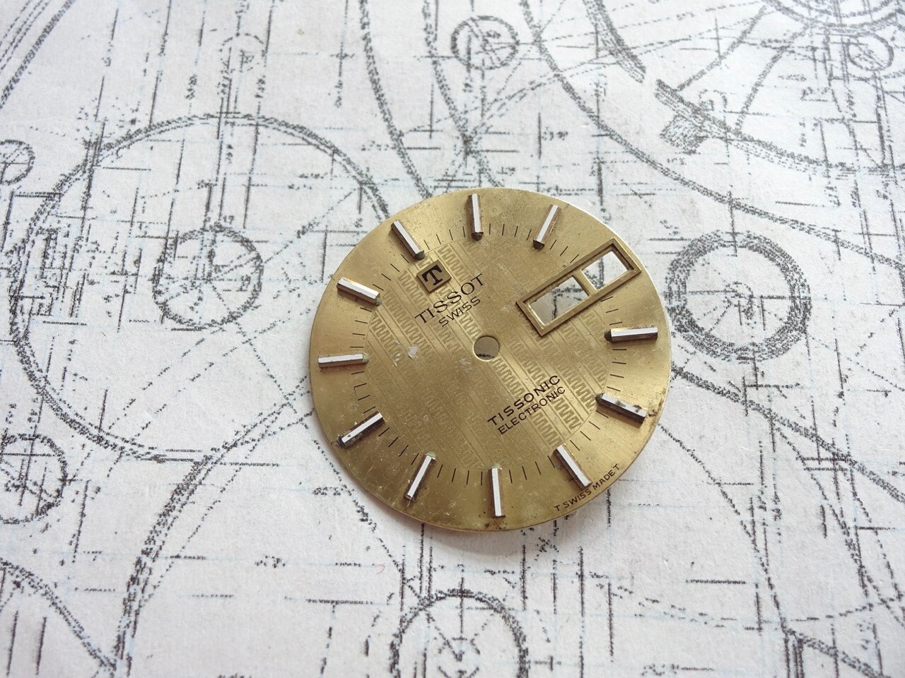Tissot Tissonic Electronic 2020(ESA9164) Day/Date Tuning Fork Watch Dial (934A)