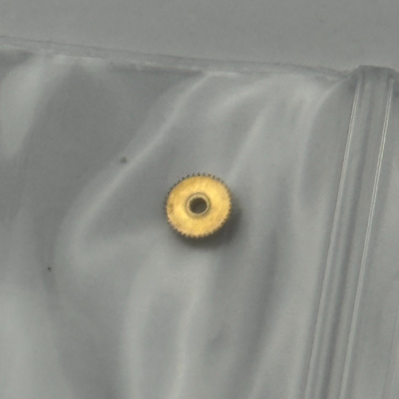 ETA 902.005 Watch Movement Quartz Swiss 1 Jewel Parts Repair Untested 18.2mm
