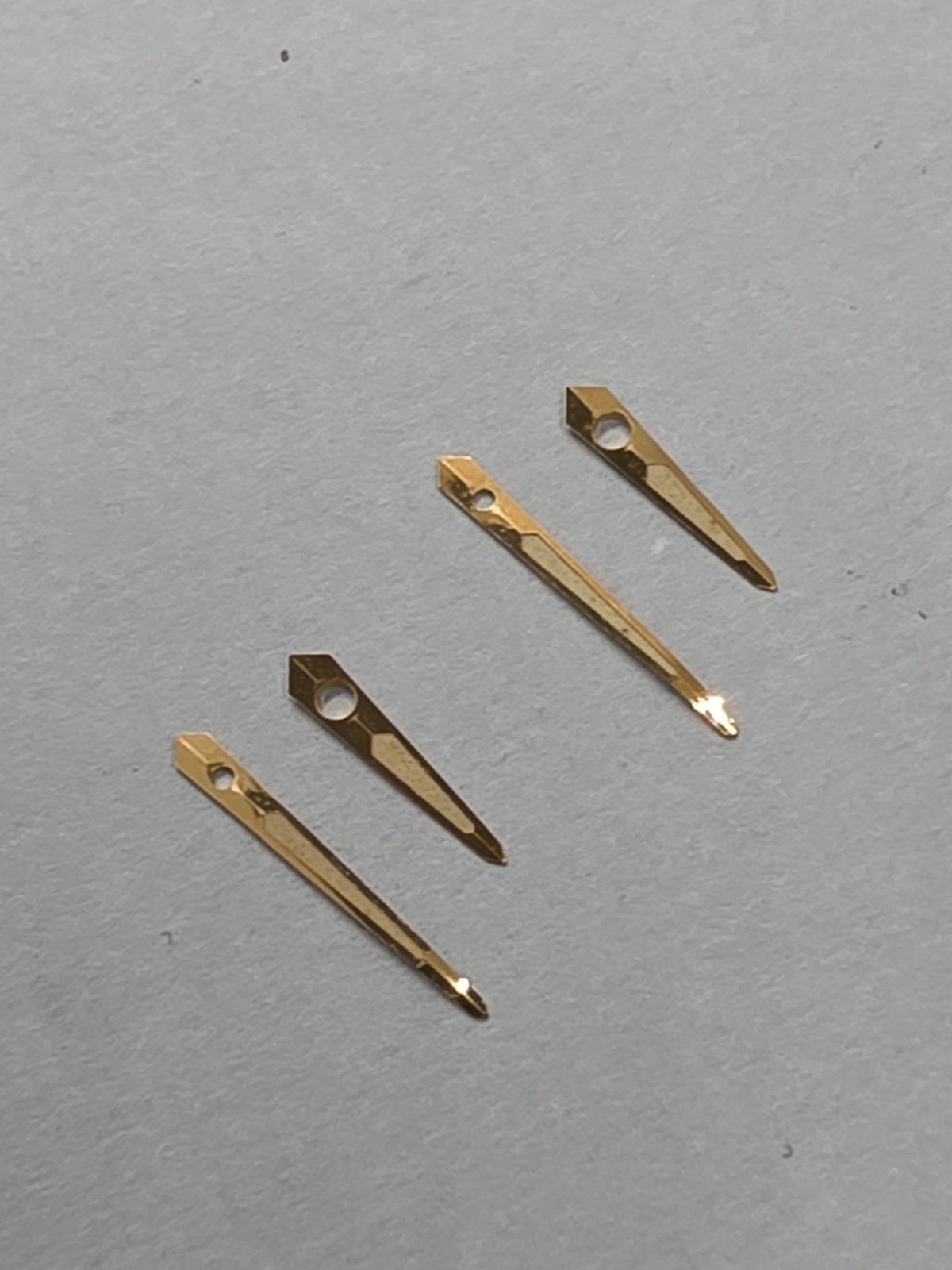 2 Sets Of Factory NOS Accutron 214 Spaceview/Astro & 218 Gold Trit Spear Hands