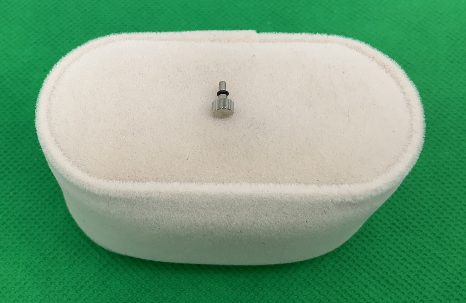 SEIKO Crown 40m29ns1 Unbranded To Fit. New Old Stock. 40-45 L