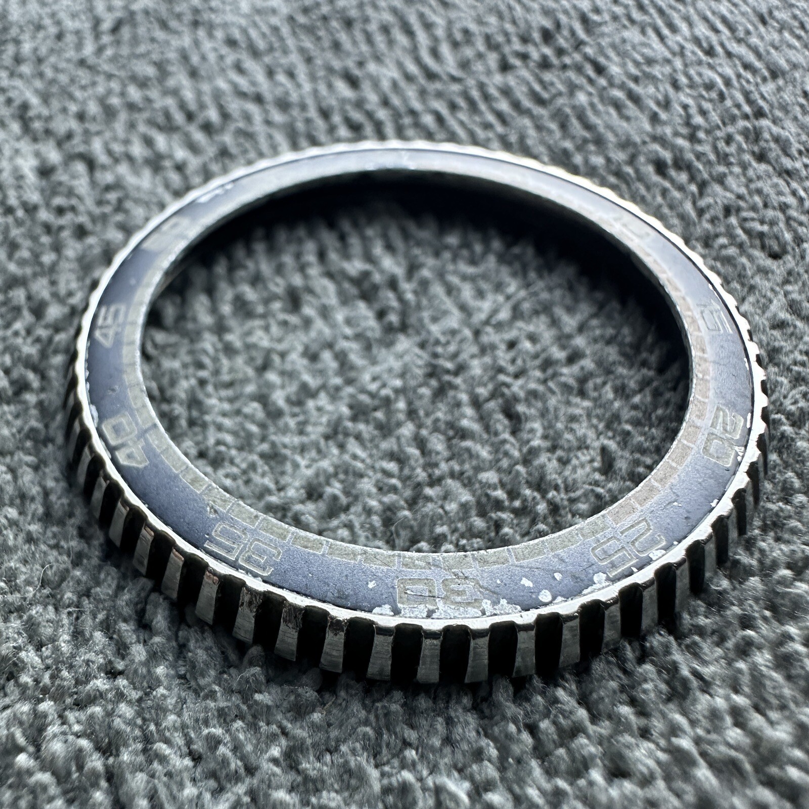 USED ORIGINAL GENUINE BEZEL FOR VINTAGE SEIKO 7006-8030 RALLY DIVER