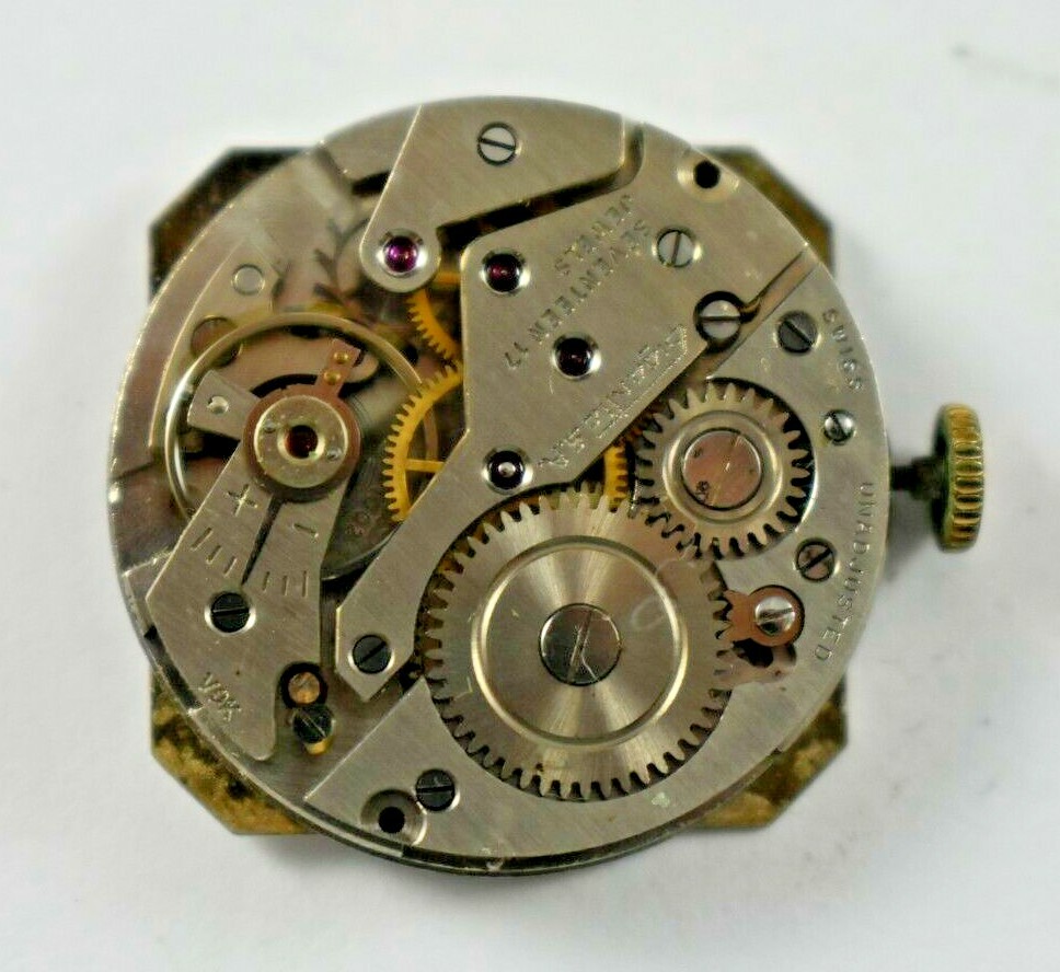 Vintage Swiss Made Pierce Gigantic SA Manual Wind 17J Wrist Watch Movement lot.t
