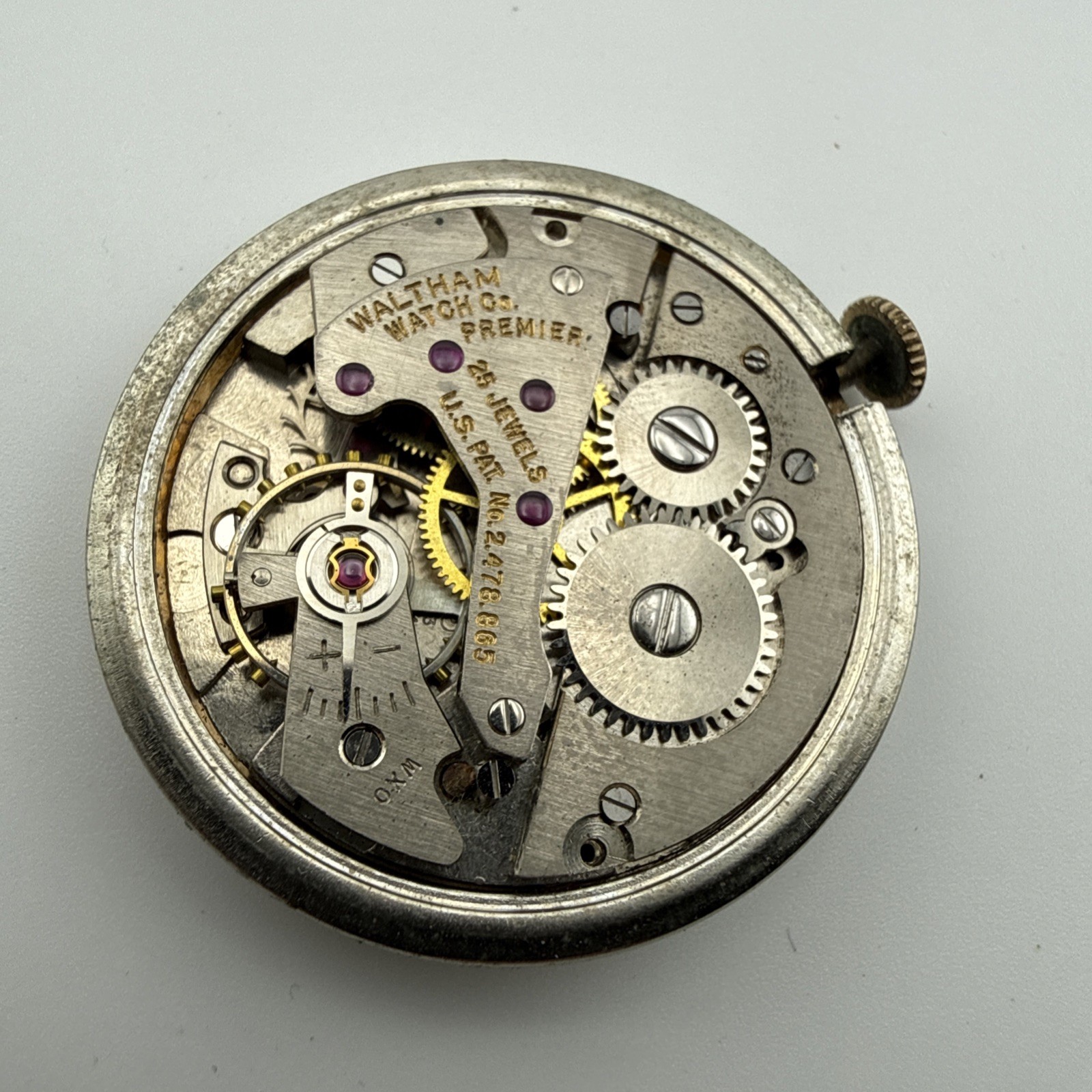 Vintage Waltham Premier 25 jewel men’s wrist watch movement Dial hands and crown