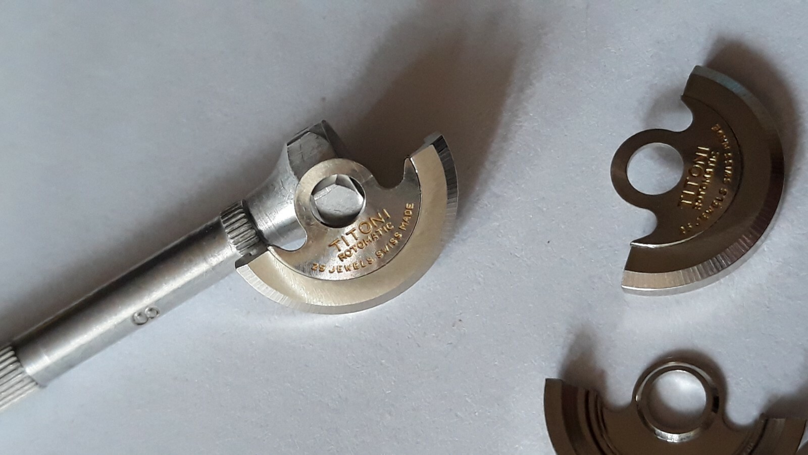 VINTAGE Rotor-Oscillating weight TITONI 25 jewels ETA rotomatic swiss movment