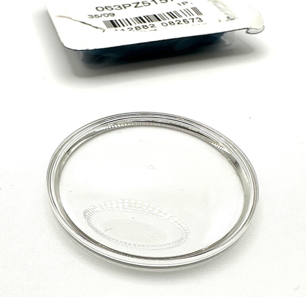 New Open Package Omega 31.6mm Acrylic Plastic Crystal Part 063PZ5157