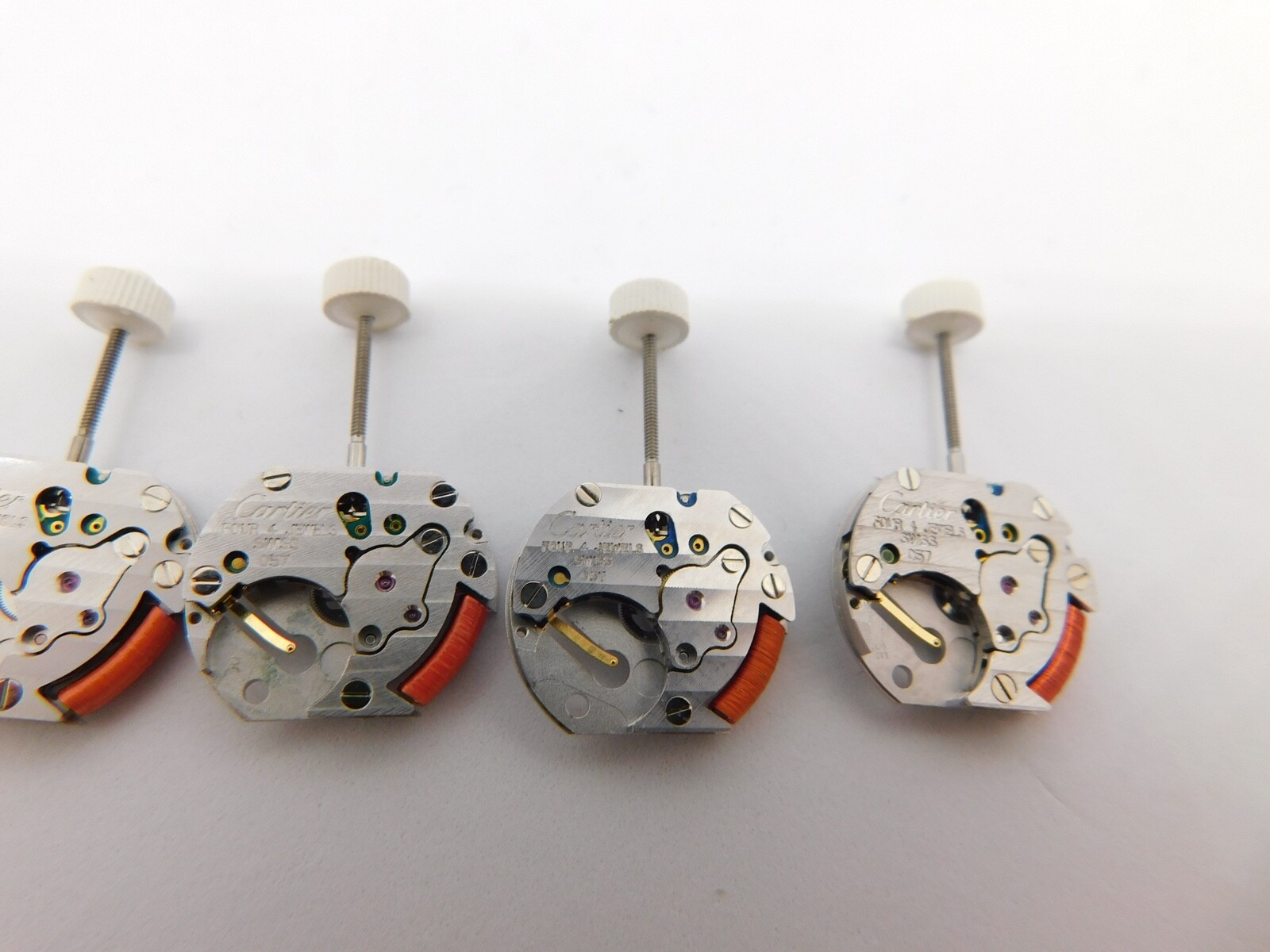1 x defect cartier quartz movement cal 057 not working parts repair complete .