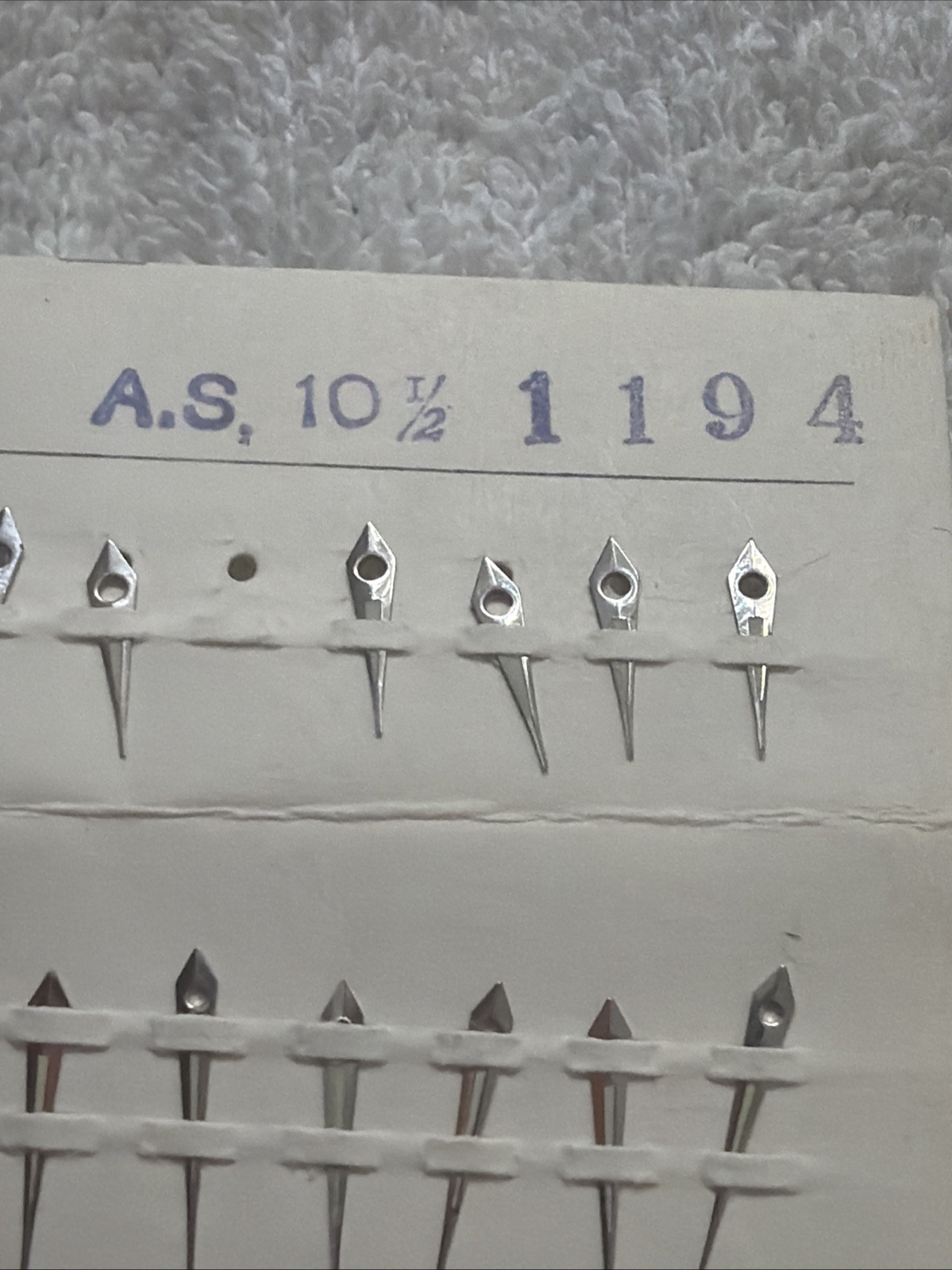 AS 1194 – NOS – Silver Tone Lume Watch Hands – 1 Card with 11 pairs + 1 Minute