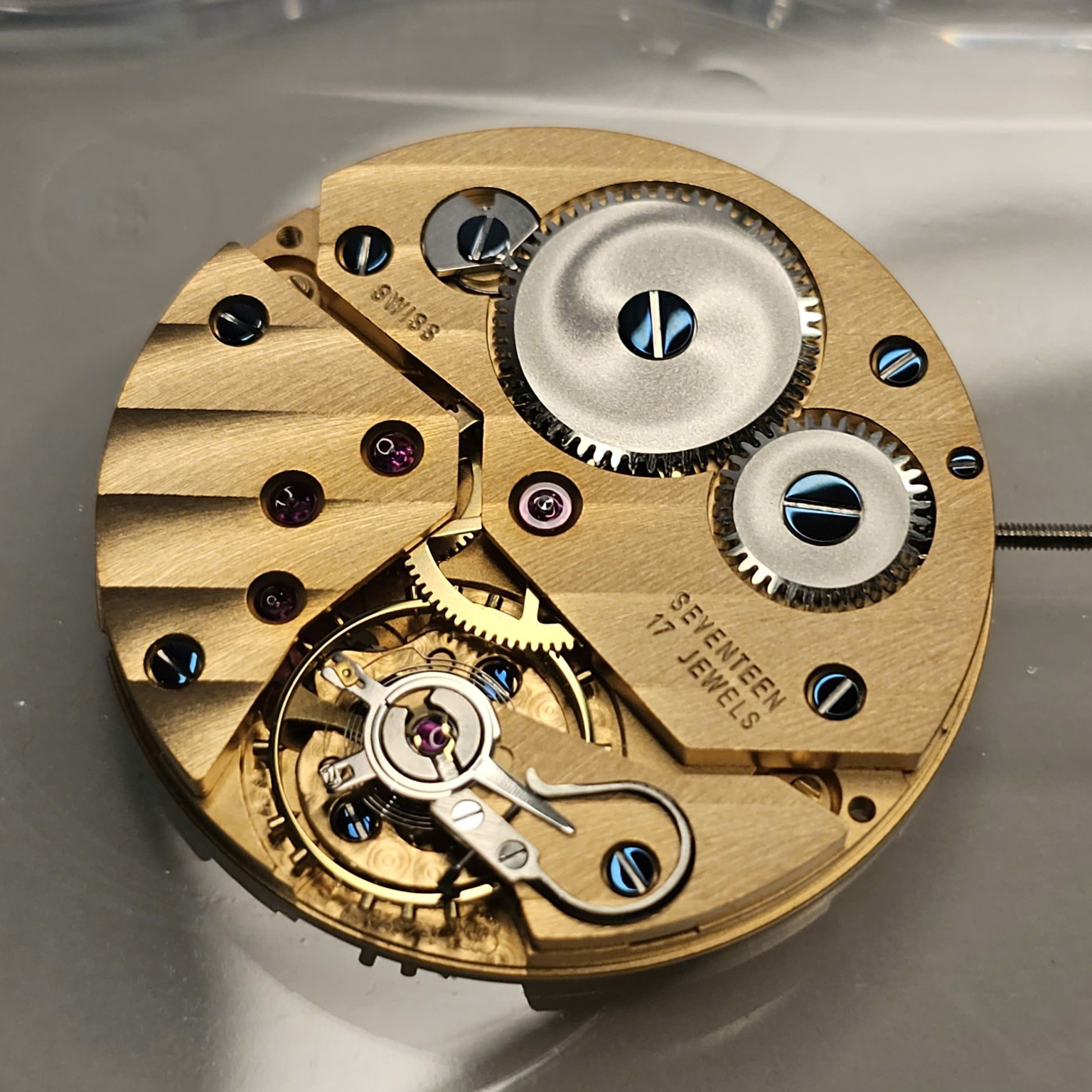 ETA Unitas 6497-1 Yellow Gold CdG Finish – Pin Balance Swan Neck Manual Movement
