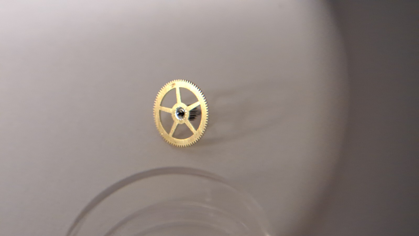 Open Rolex 2135 330 Great Wheel Original 2130 330, for watch repair/parts