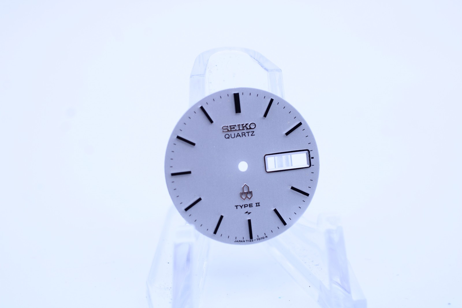 SEIKO QUARTZ TYPE II 7123-7070 R NOS WRIST WATCH DIAL (KP)