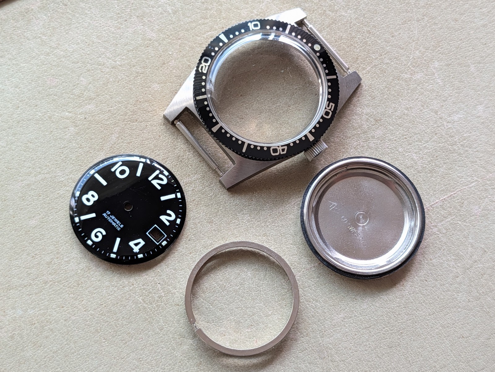 Vintage 1960/70’s TK All SS Diver Case w/Countdown Bezel,Glossy Black Dial,Crown