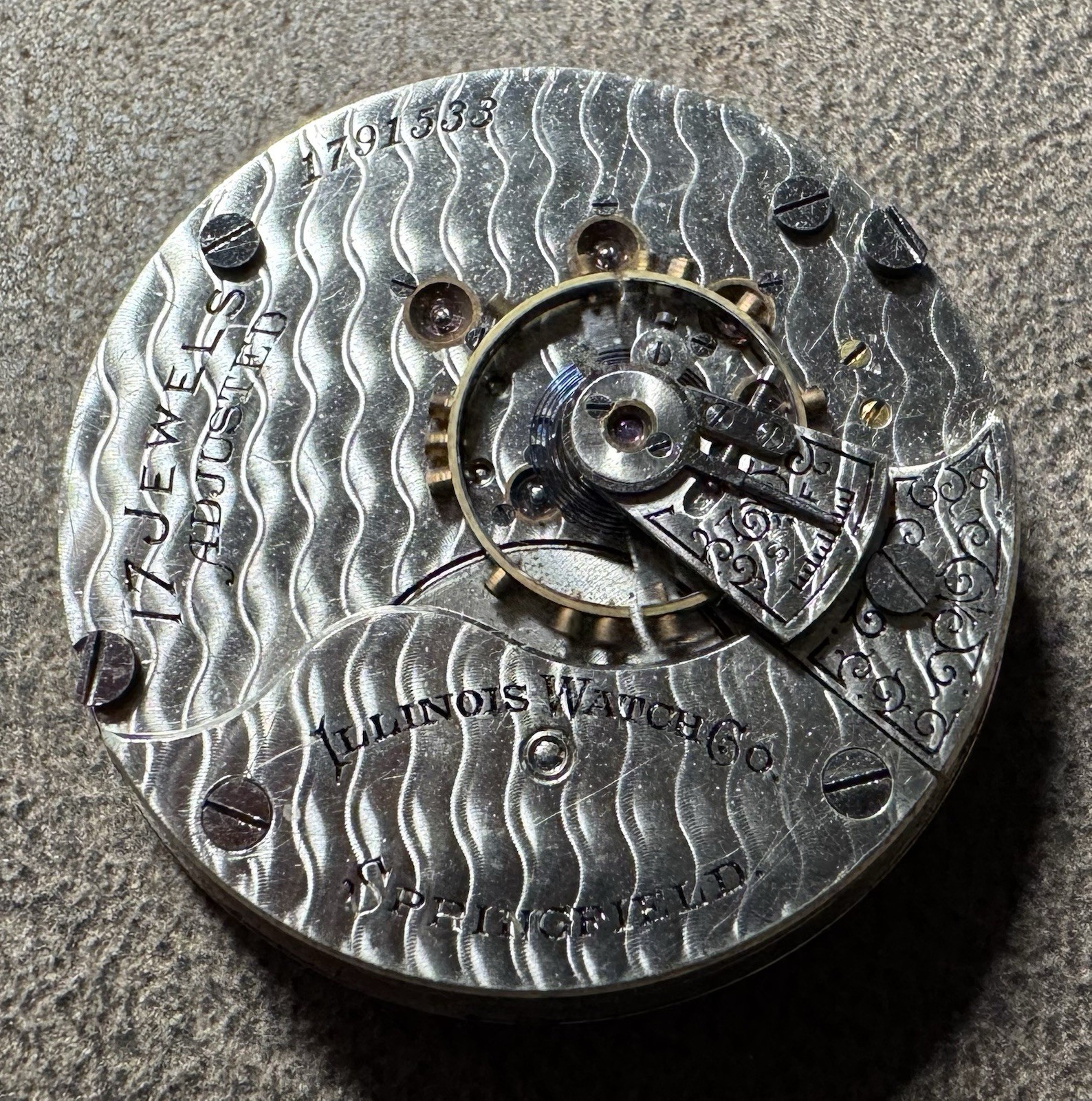 1905 ILLINOIS 18S 17J ADJUSTED PW LS POCKET WATCH MOVEMENT gold hands running