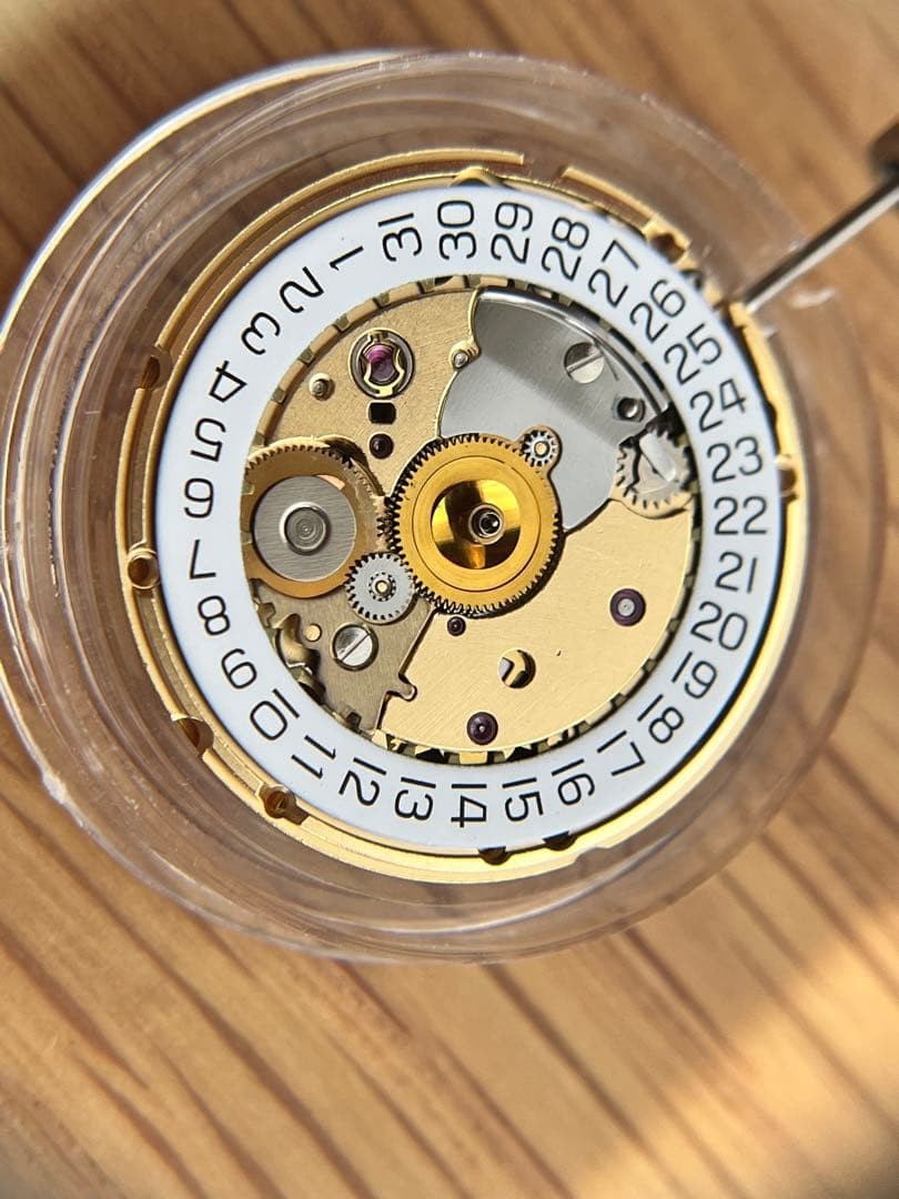 Genuine ETA 2824-2 Automatic Watch Movement Swiss Made Gold Colored