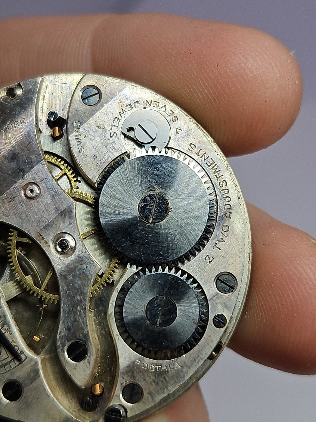 Knickerbocker Stuyvesant Pocket Watch Movement 41.94mmFor Parts/Repair