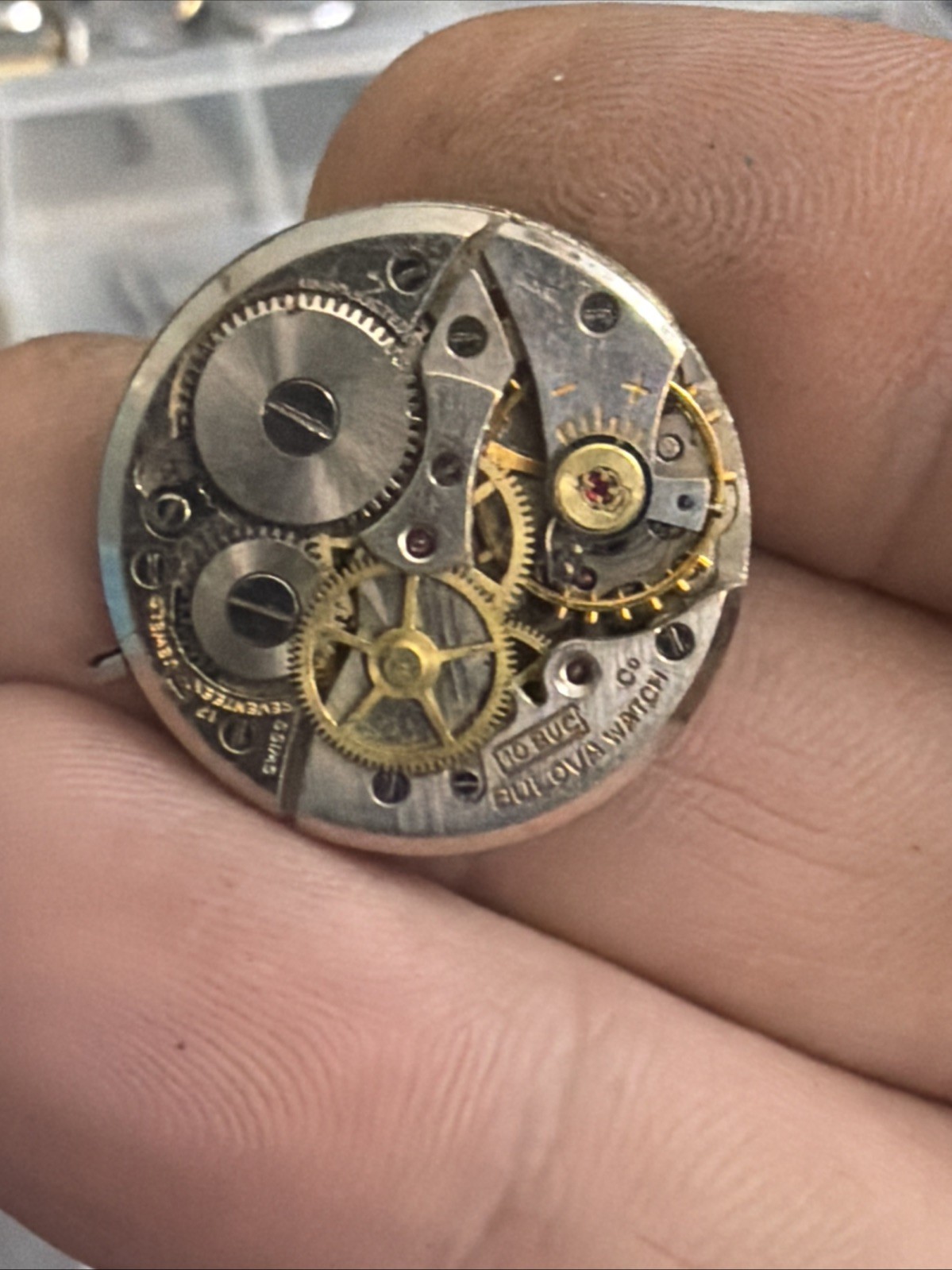 Vintage 1950’s Bulova 17 jewel 10BUC wrist watch movement good balance J10