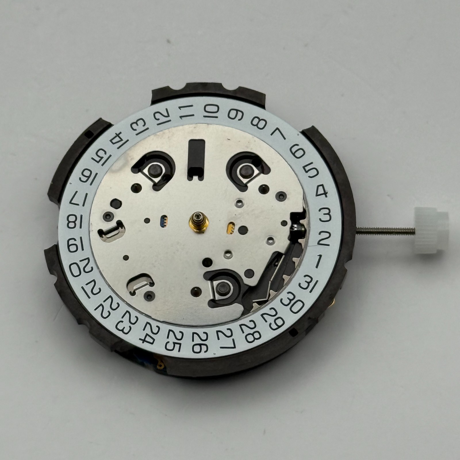 ETA G10.211 Watch Movement Quartz 4 Jewels Swiss Date Parts Untested 31.6mm