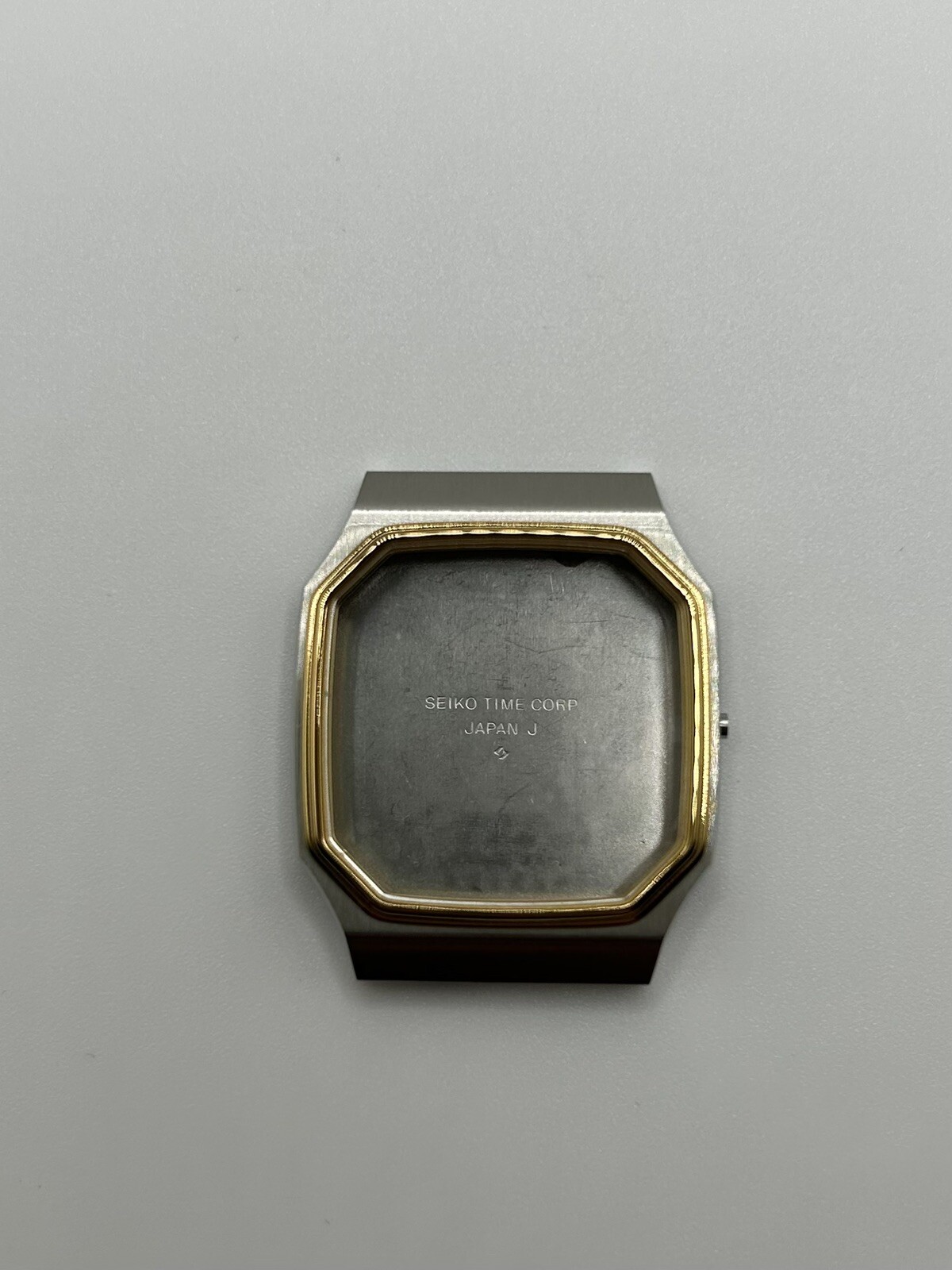 NOS Genuine Seiko Quartz 6439-5039 T/T S/S Yellow Bezel Complete Case For Part