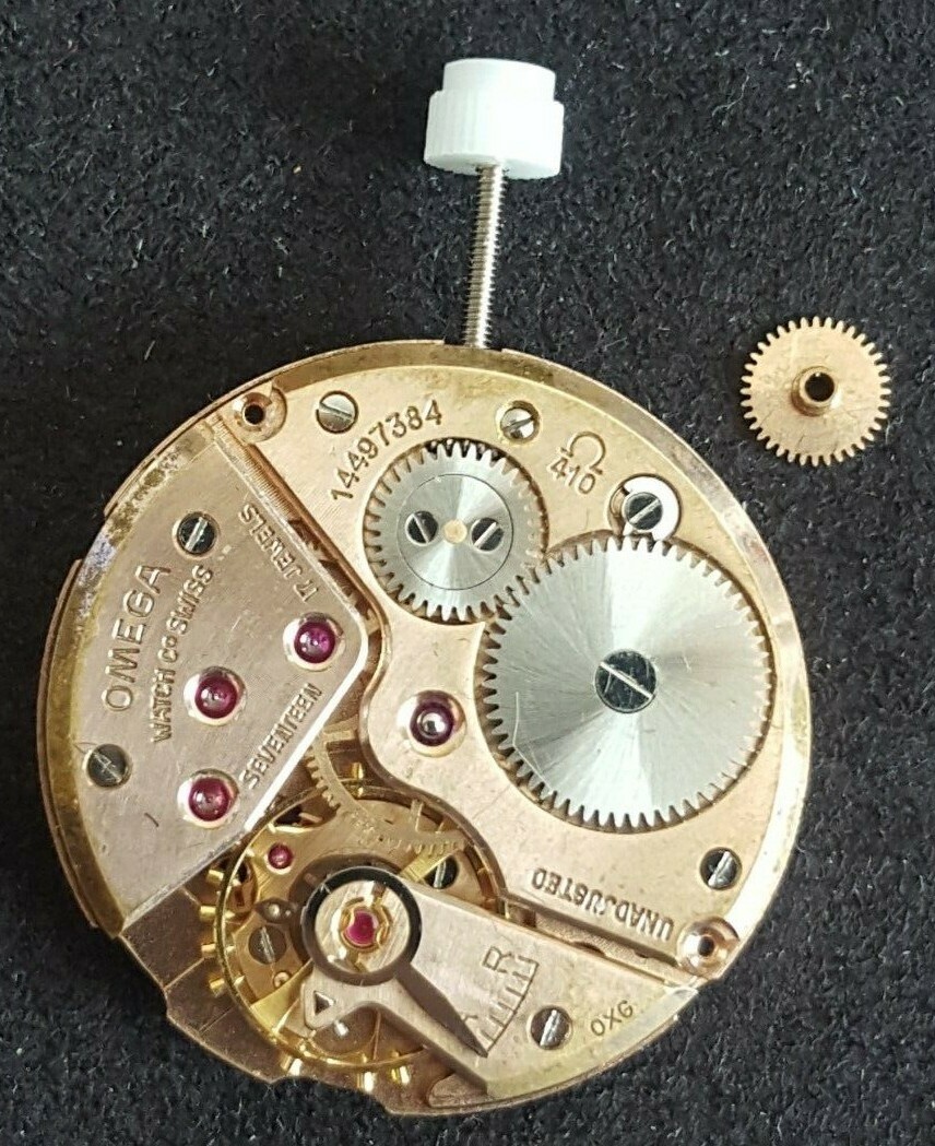 Omega Movement Caliber 410, 17 Jewels, Hour Wheel Height 1.50mm