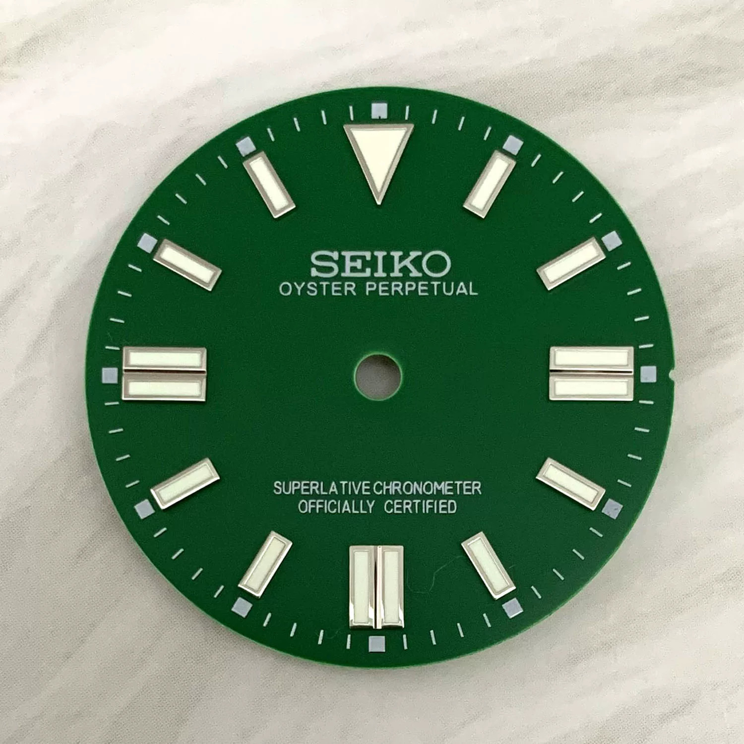 28.5mm Sun pattern Watch Dial Green Luminous For NH35 Movement Watch accessories