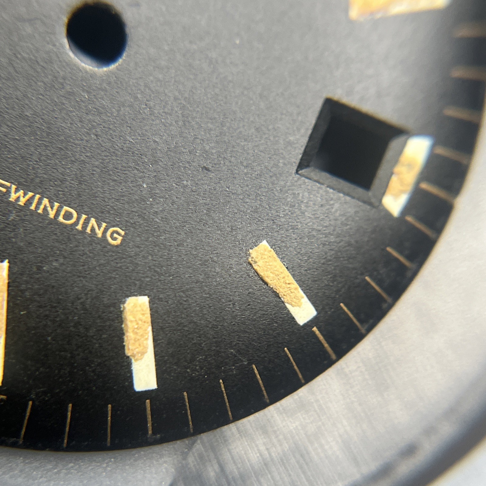 Croton Self Winding Date Dial (015)