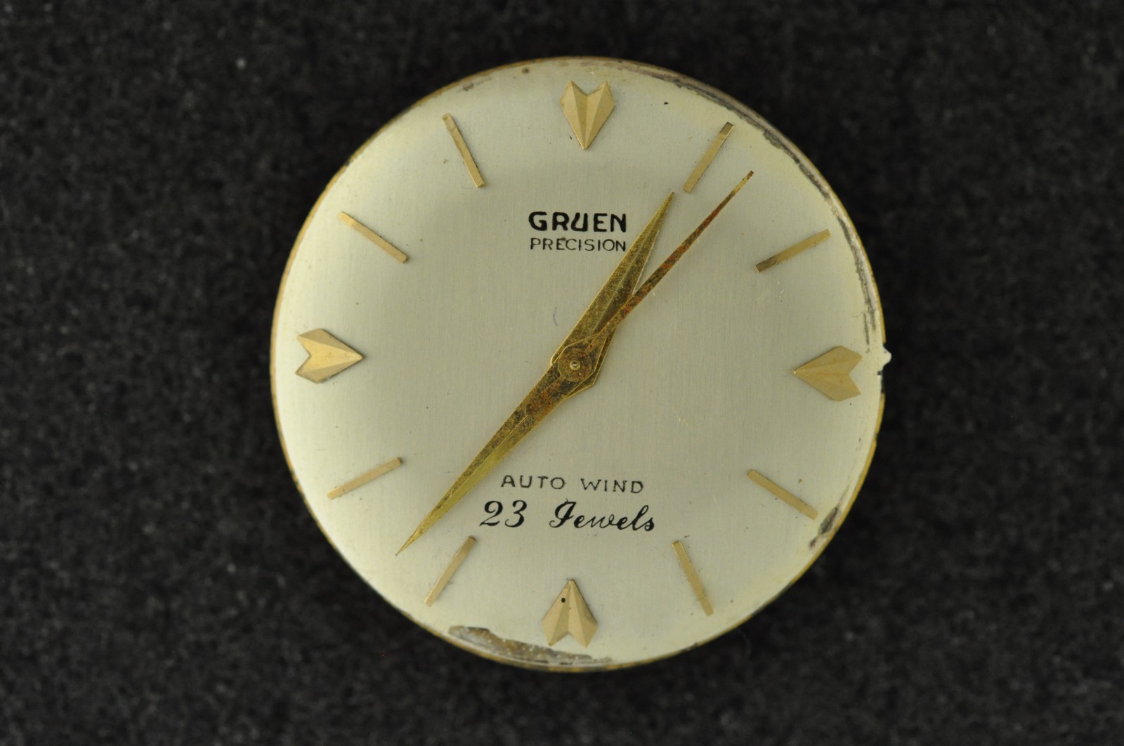 VINTAGE GRUEN “550 SS” AUTO-WIND WRIST WATCH MOVEMENT – RUNNING – 23 JEWELS