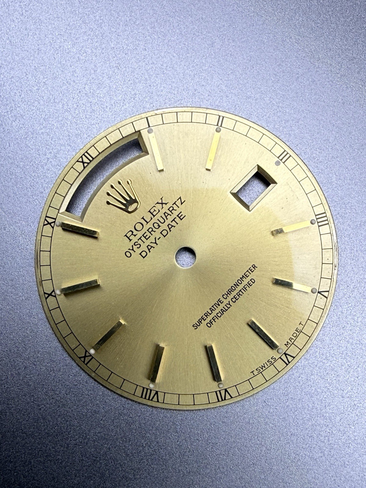 Rolex Champagne Gold Vintage Stick Dial – Oysterquartz Day-Date President 19018