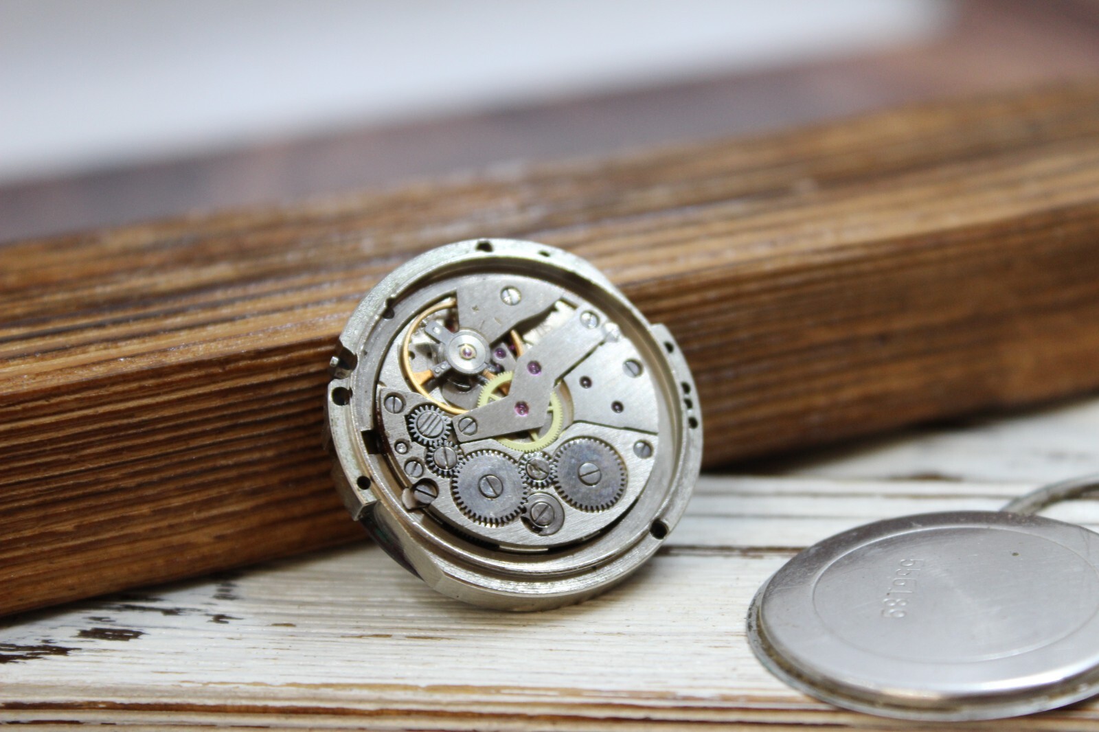 The dial of the men’s watch Slava 2628 26 stone of the USSR does not work