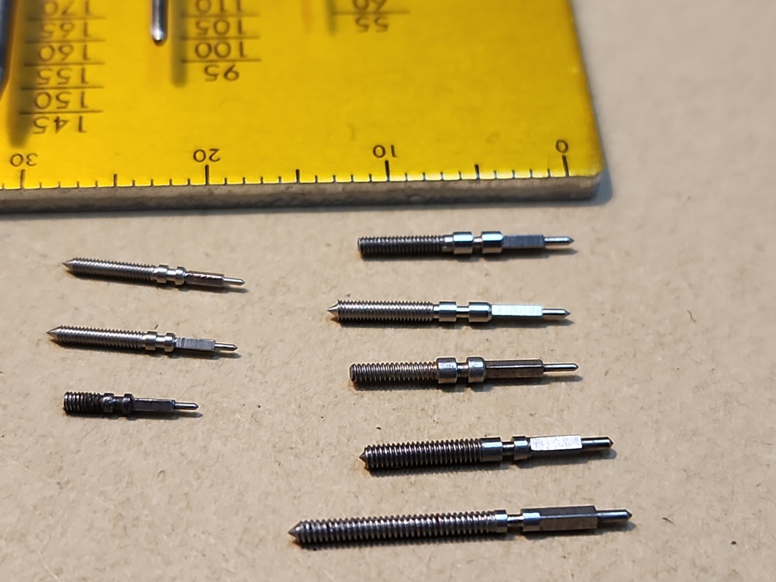 Lot Of 8 Mixed Hamilton Wristwatch Winding Stems-14/0 Gr 980, 20/0-21/0 Gr 997