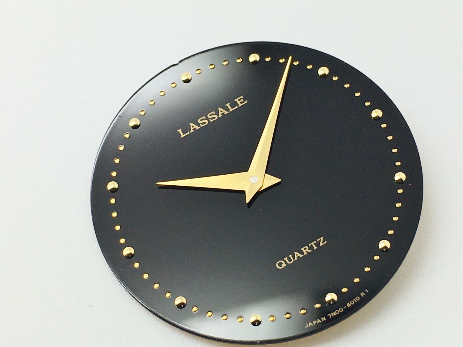 WATCH PARTS 7N00 LASSALE (by Seiko) BLACK RETRO DIAL# (7N00-6010) FOR PARTS