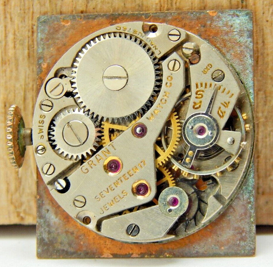 Vintage Grant 17 jewel men’s art deco wrist watch movement with gemmed dial