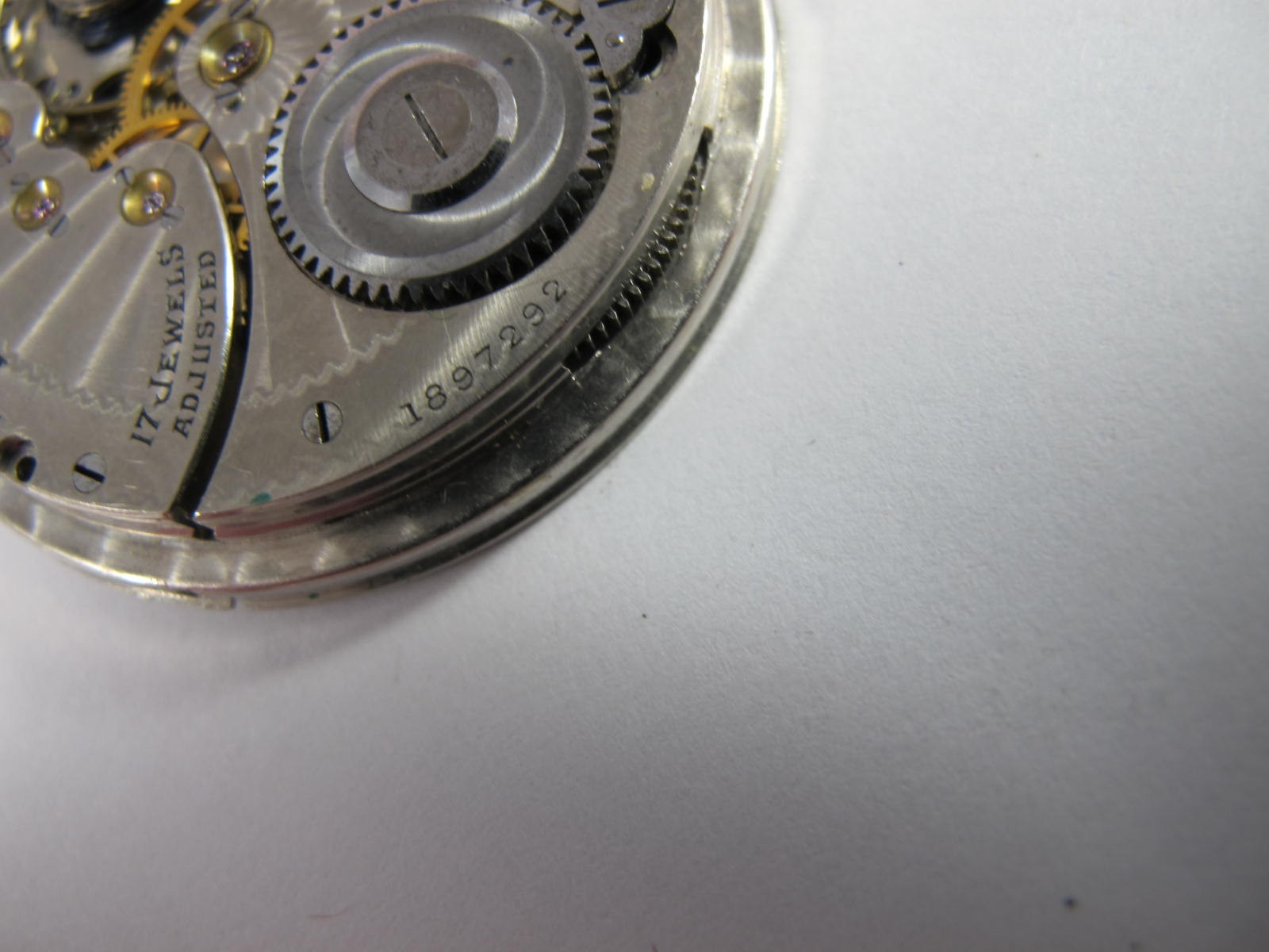 HAMILTON 910 VINTAGE POCKET WATCH MOVEMENT 17J NICKEL PLATED