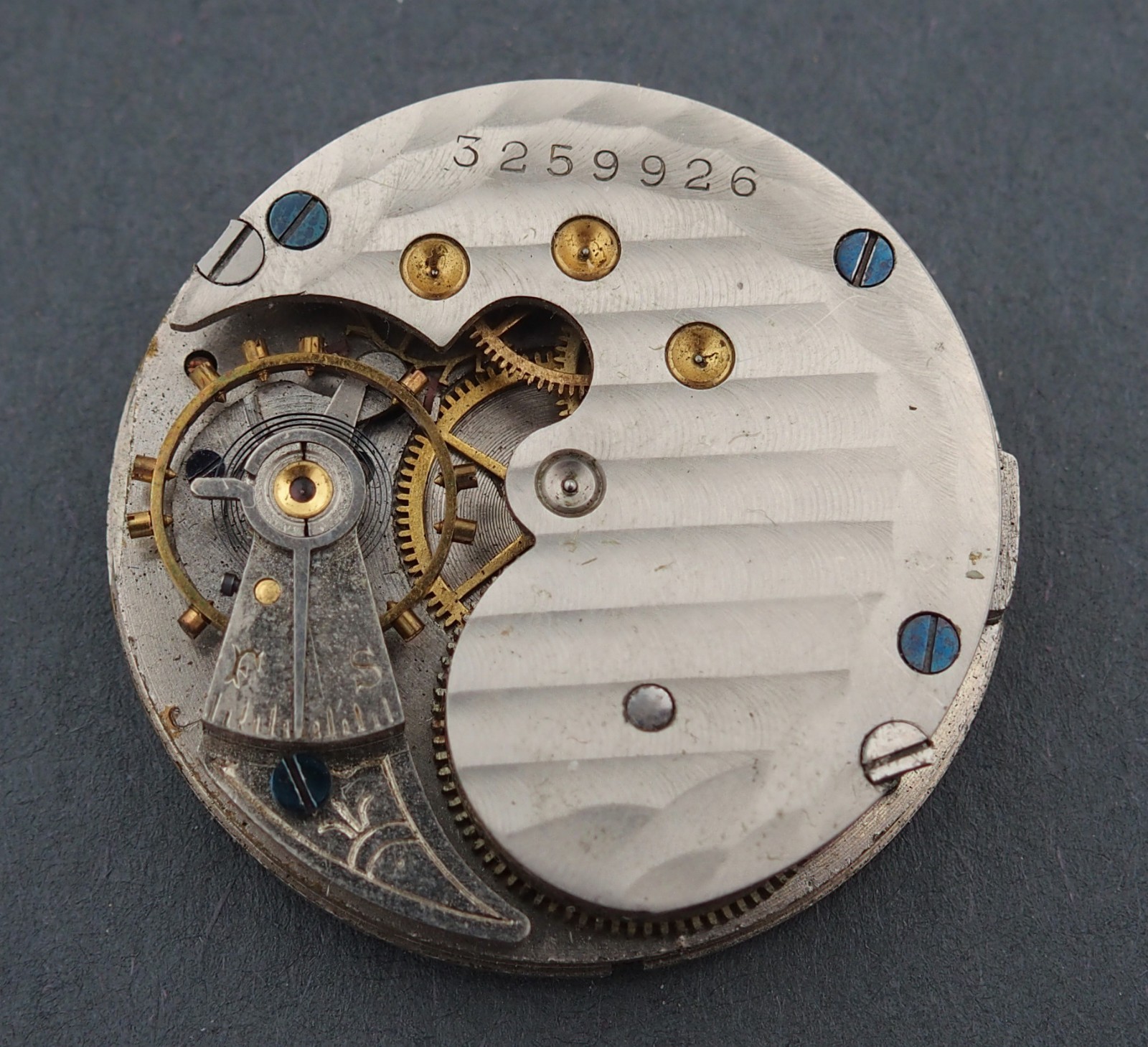 New York Standard 6s 7J HC Grade 44 Columbia Pocket Watch Movement Parts #F276