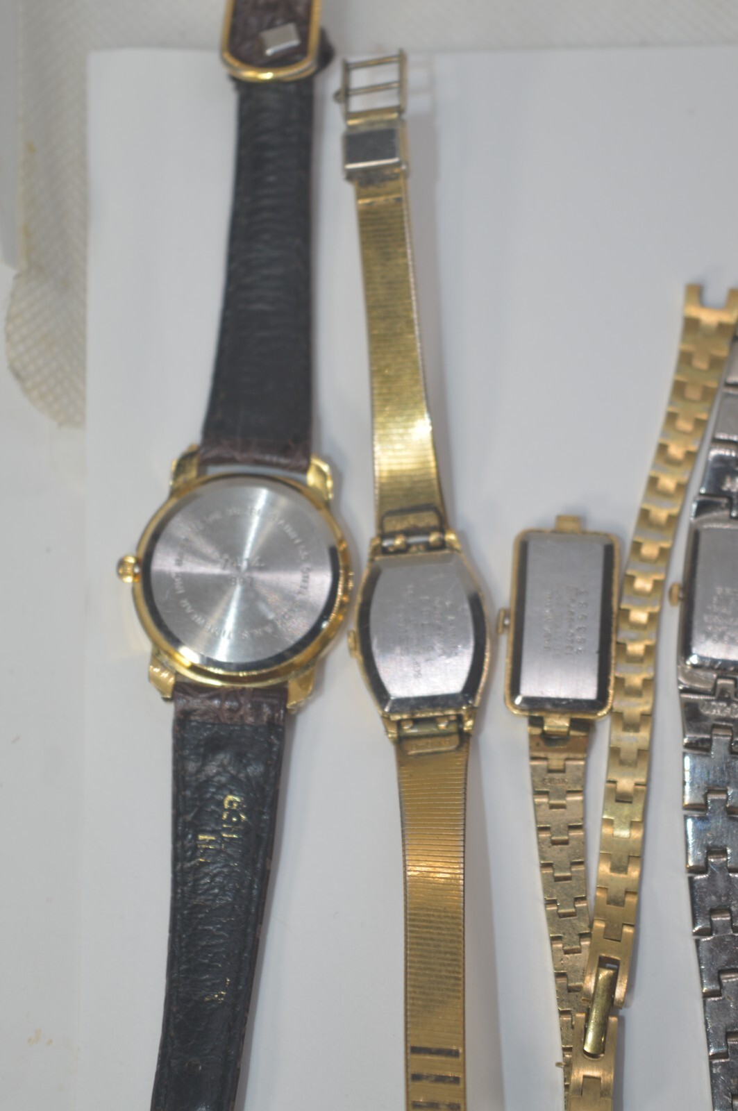 JOB lot of 10 watch’s vintage As Is SEIKO**CITIZEN**TIMEX**GUESS etc. Dont run