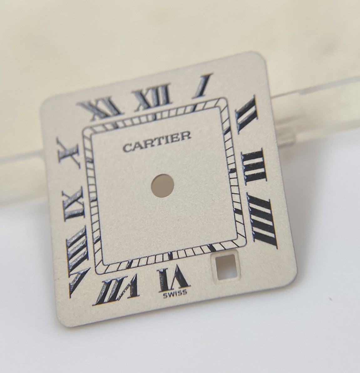Original Cartier Panthere 83949 Cal 83 Cream 37837306 Midsize Date @5 Roman Dial