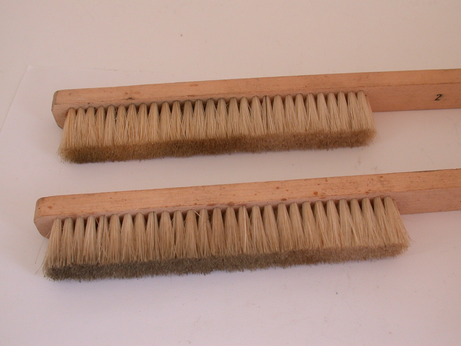 WATCHMAKERS – 2 NO. 2 GLASGOW SOFT BRUSHES – 25MR1