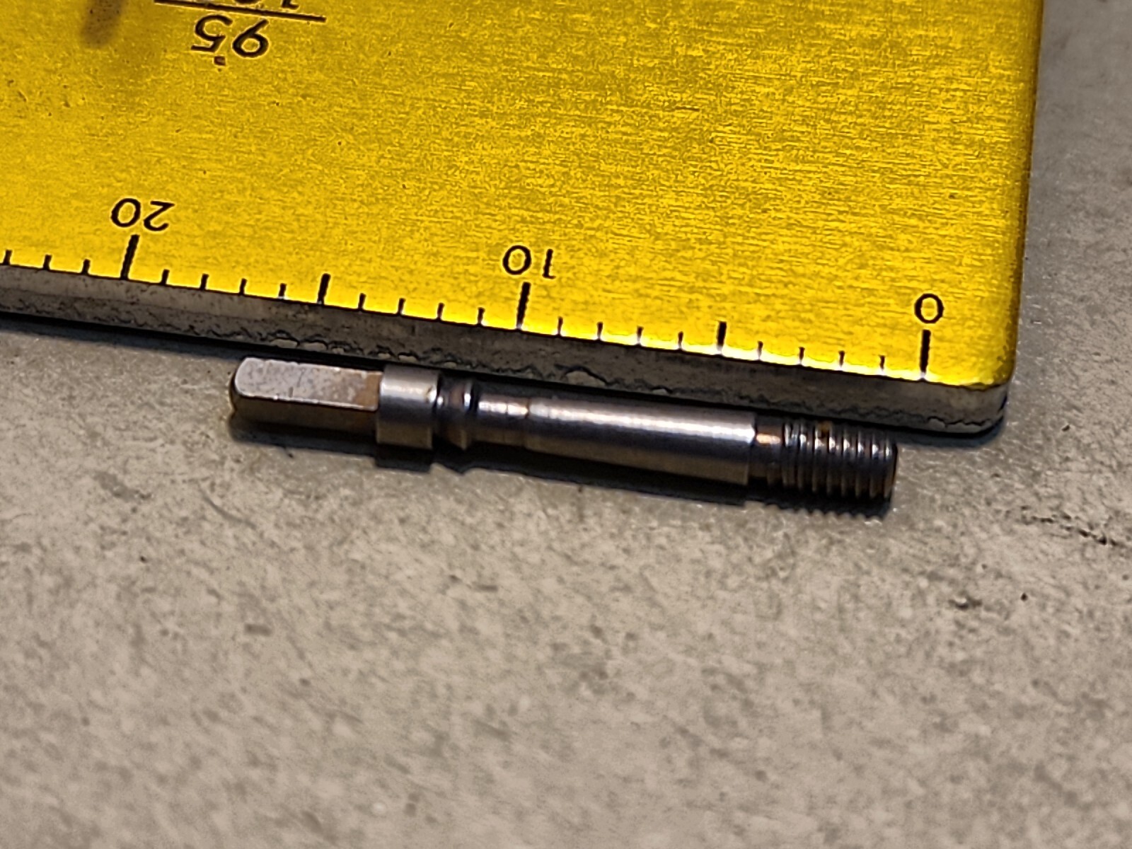 NOS American Pocket Watch Stem For 16s Crescent Hunting Case