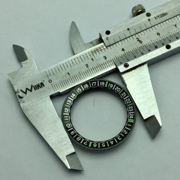 Orient World Diver Y469622-7A Watch Bezel Inner Ring NOS