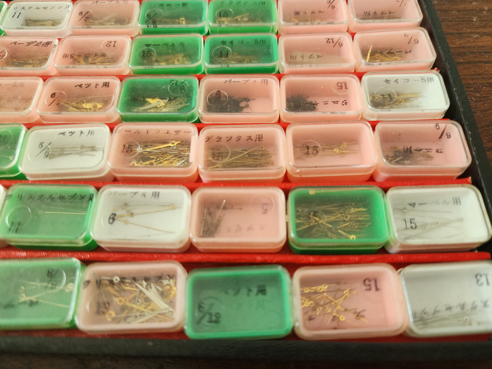 Lot of hands for Seikosha Citizen vintage watches whole box.