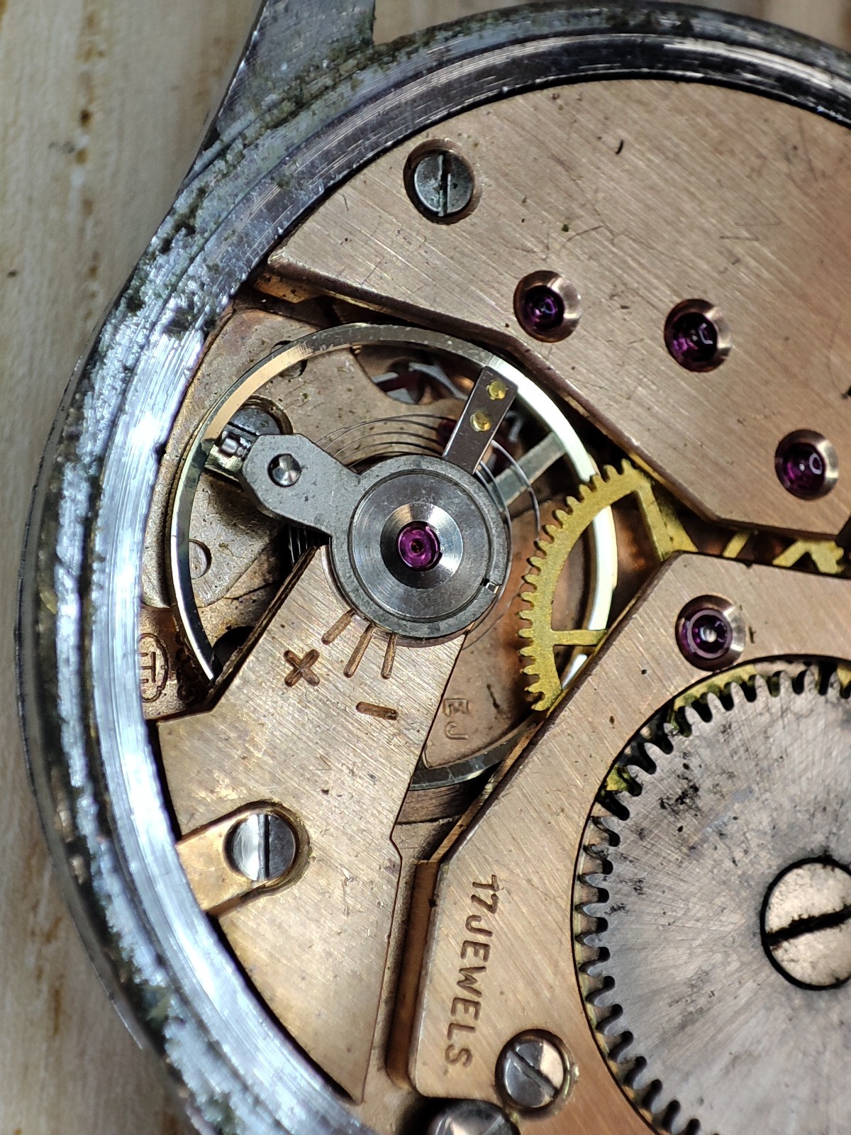 Unitas UT 6325 Watch movement amer – 32.5 mm – for parts and spares
