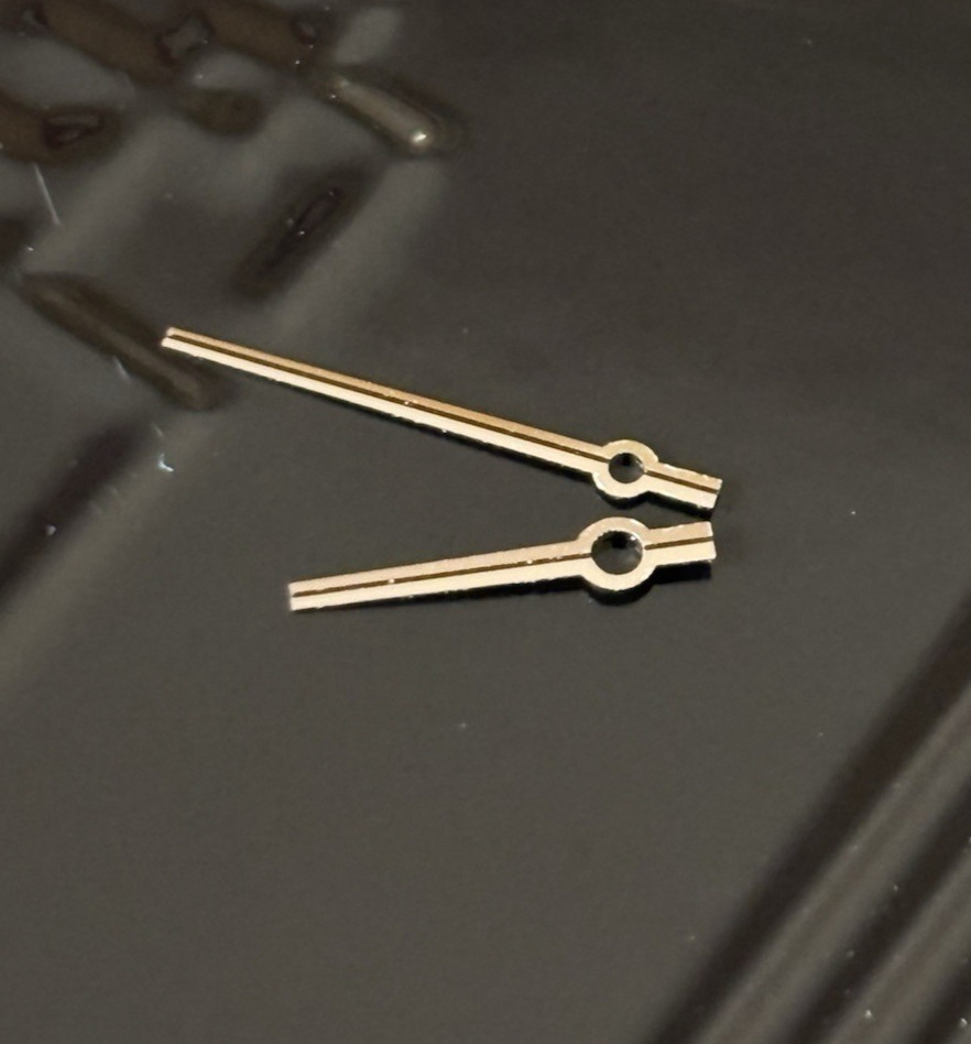 Rolex Datejust Hands for Roman models 16200 16234 black center line