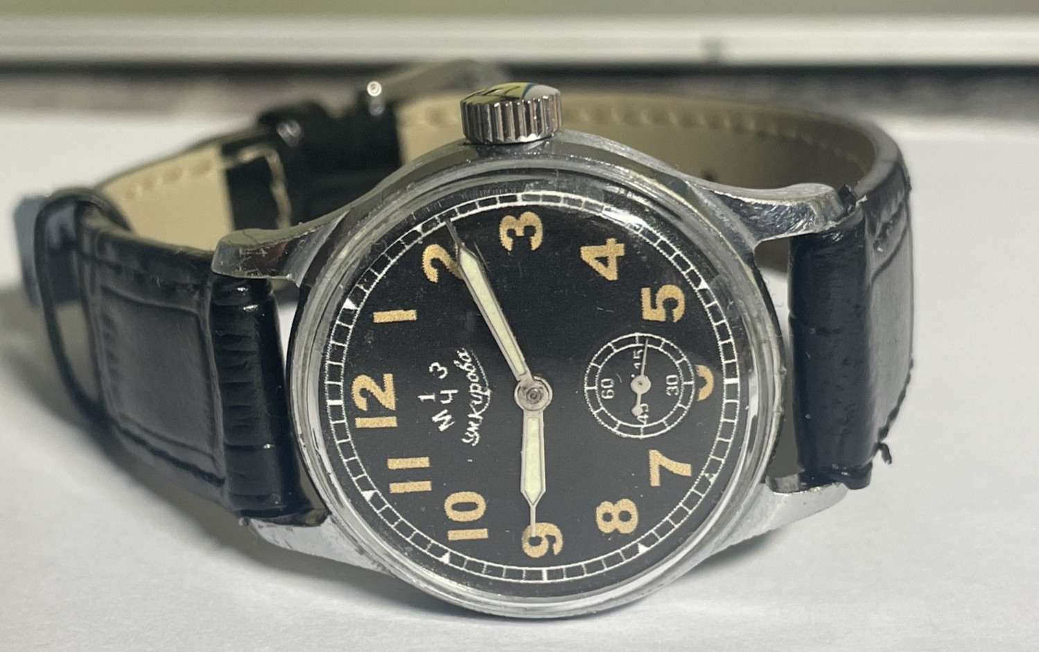 POBEDA 4 kv 55 years 1 MCHZ 16 JEWELS WRISTWATCH