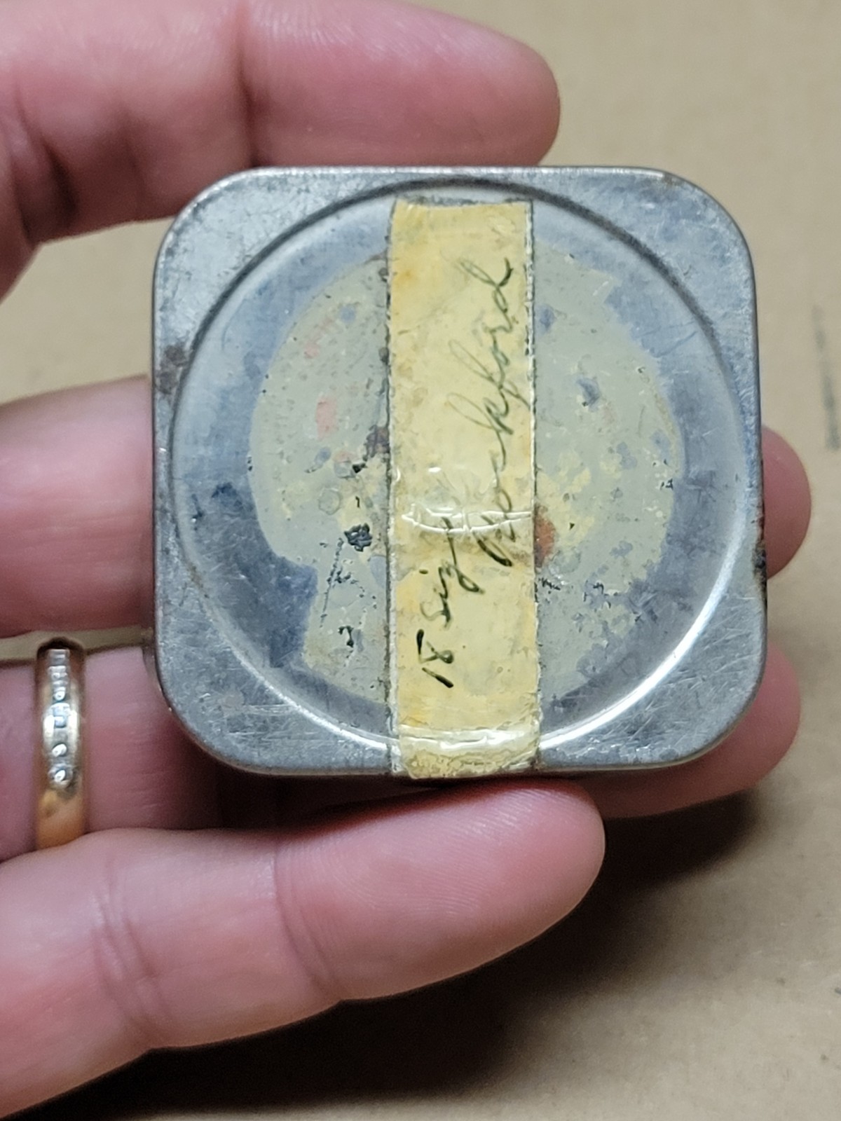 1 ILLINOIS Watch Company GLASS Movement Shipping Tin Container Case 12 Size Lt3