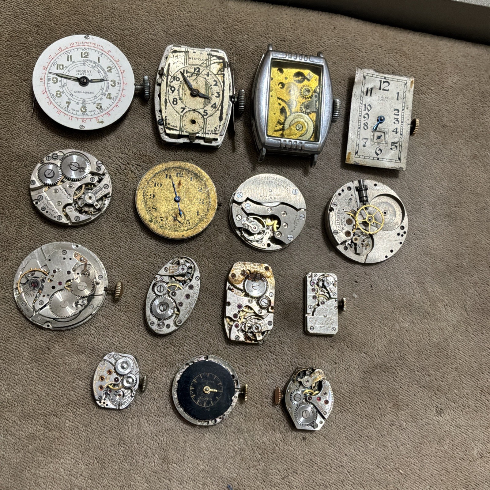 Lot of 15 VTG Wrist & Pocket Watch Movements For Parts or Repair