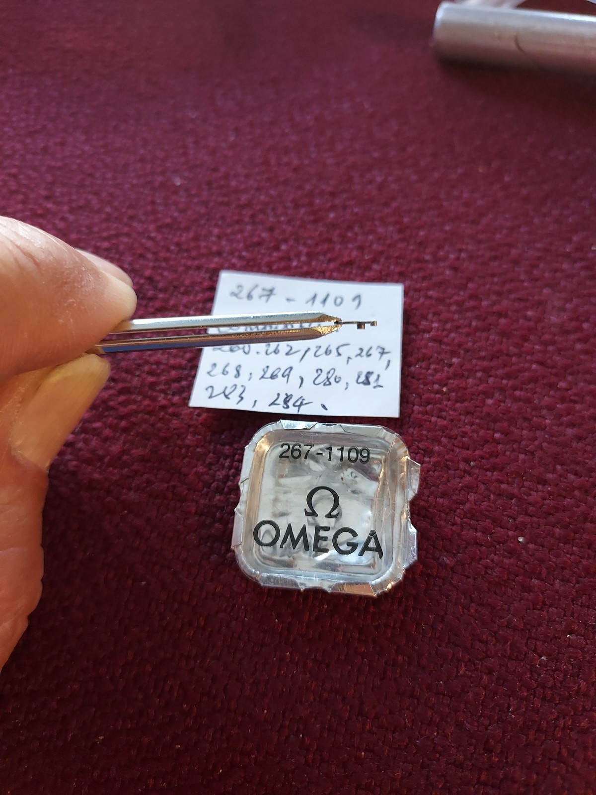 OMEGA 267-1109 Part Setting Level. Used Good Condition. See Photos for Condition