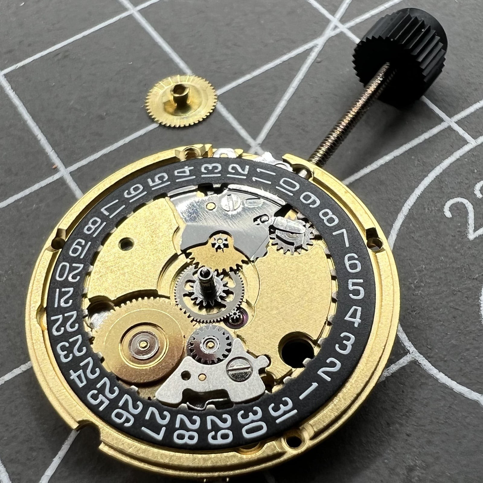 Quartz Movement Watch ETA 956.112 Black Dial Date Display 3 Hands at 3