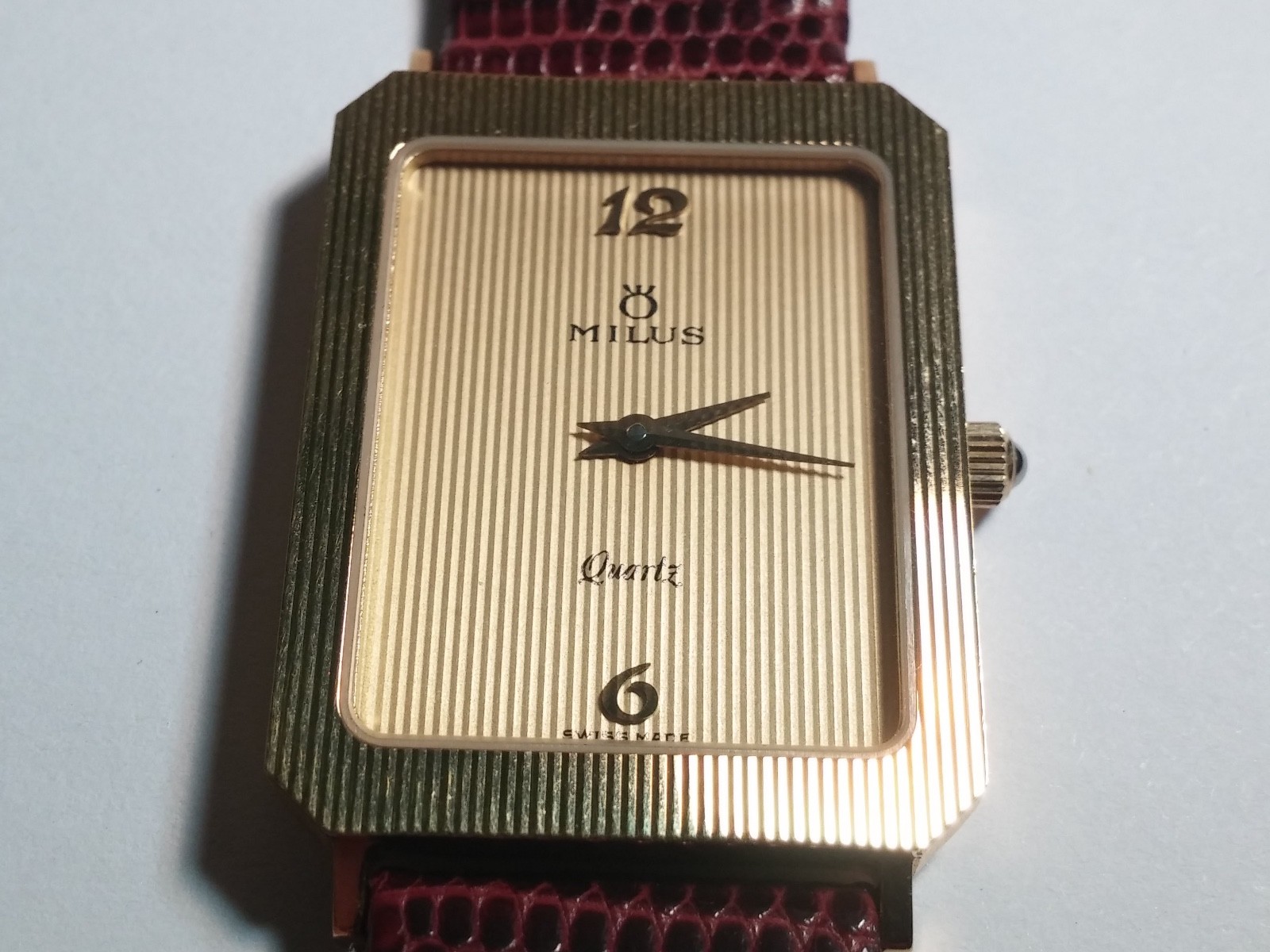 Milus quartz 830.004 yellow/gold watch Lizard Leather 17mm, Swiss Made, engraved